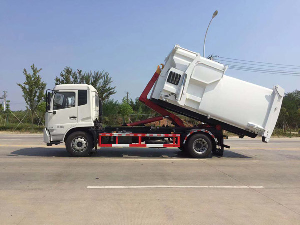 東風天錦鉤臂車SCS5180ZXXDFH6車廂可卸式垃圾車