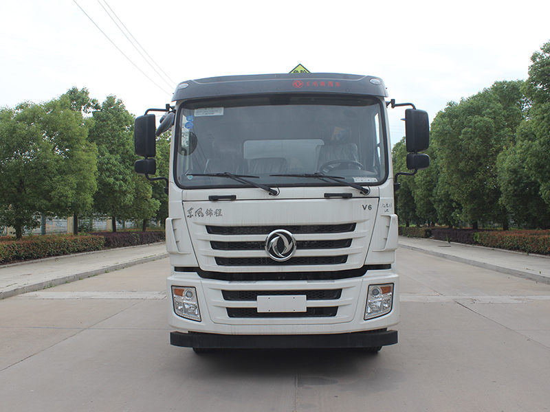東風(fēng)隨專14.7立方SCS5260GFWEQ6腐蝕性物品罐式運輸車