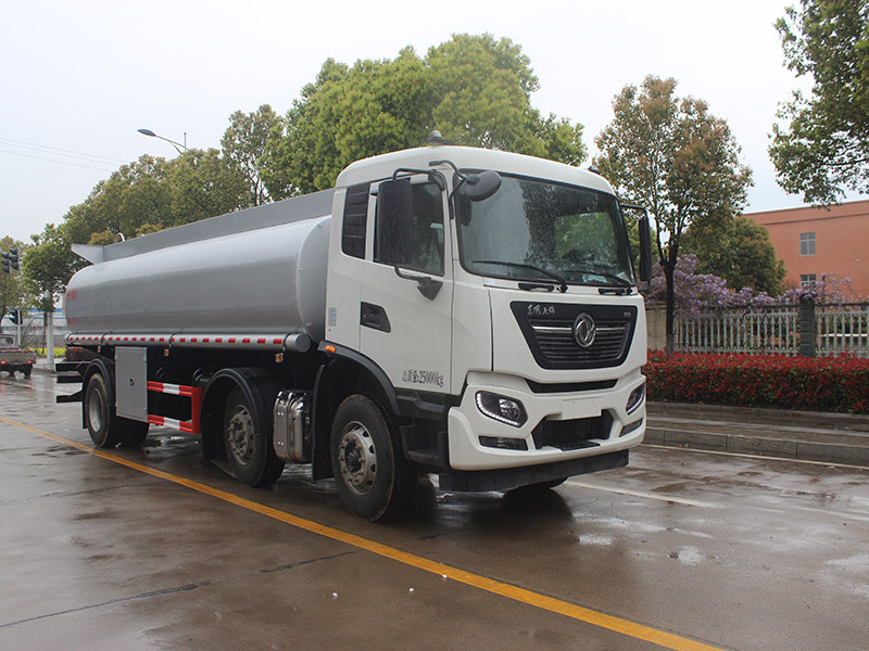 東風(fēng)天錦17.1立方SCS5252GPGDFH6普通液體運(yùn)輸車