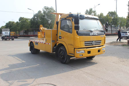 潤知星牌SCS5121TQZEQ6型清障車