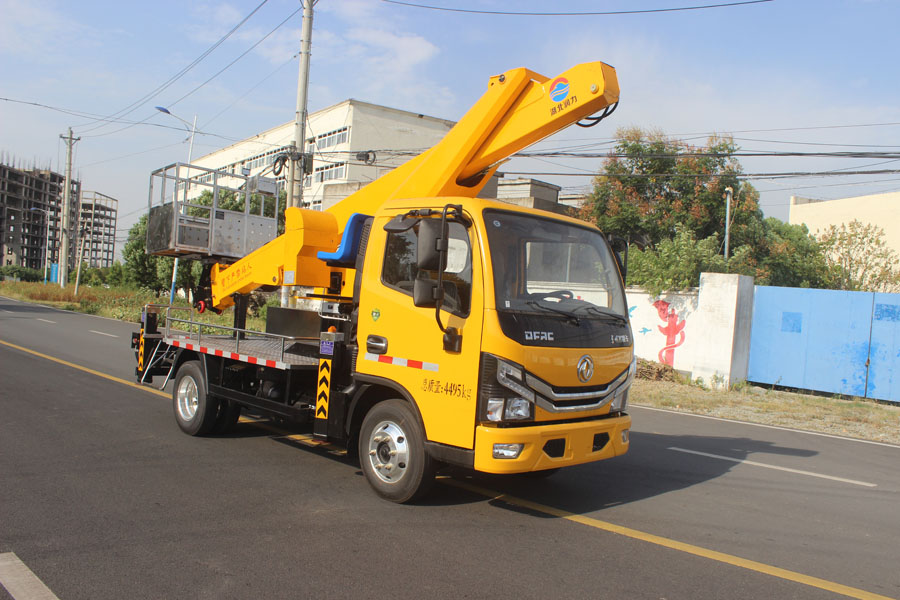 潤知星牌SCS5046JGKEQ6型高空作業(yè)車